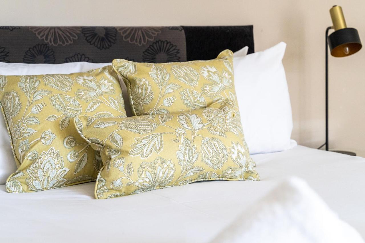 Castle Properties:Eton-The College Windsor Bagian luar foto