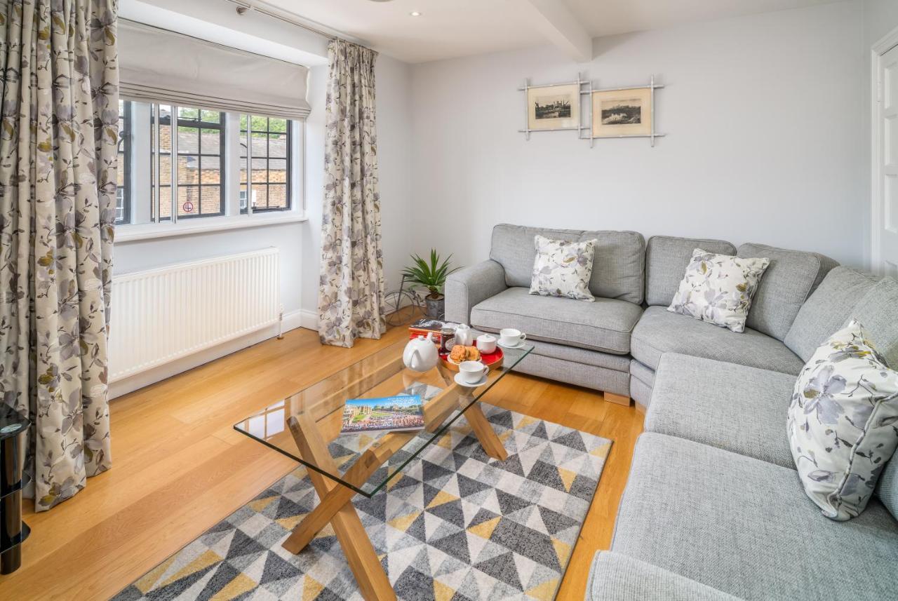 Castle Properties:Eton-The College Windsor Bagian luar foto