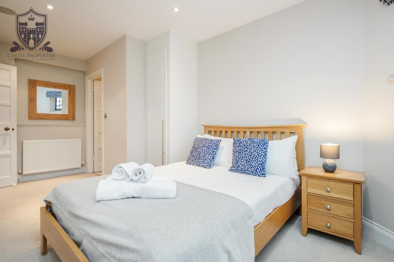 Castle Properties:Eton-The College Windsor Bagian luar foto